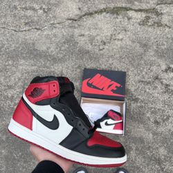 Jordan 1 Bred Toe Size 9.5