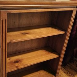 Wooden Bookshelf 