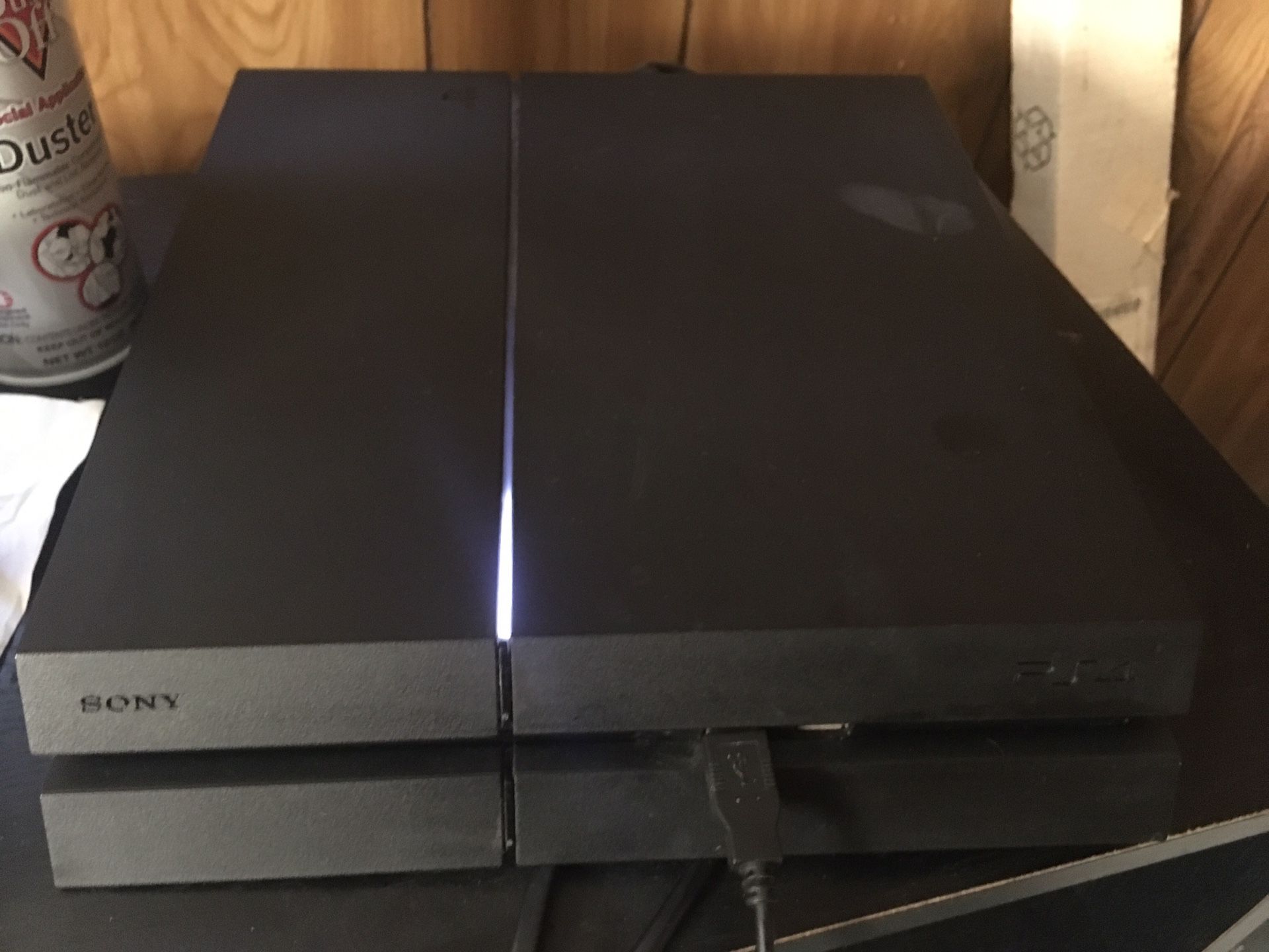 PS4 with 2 games