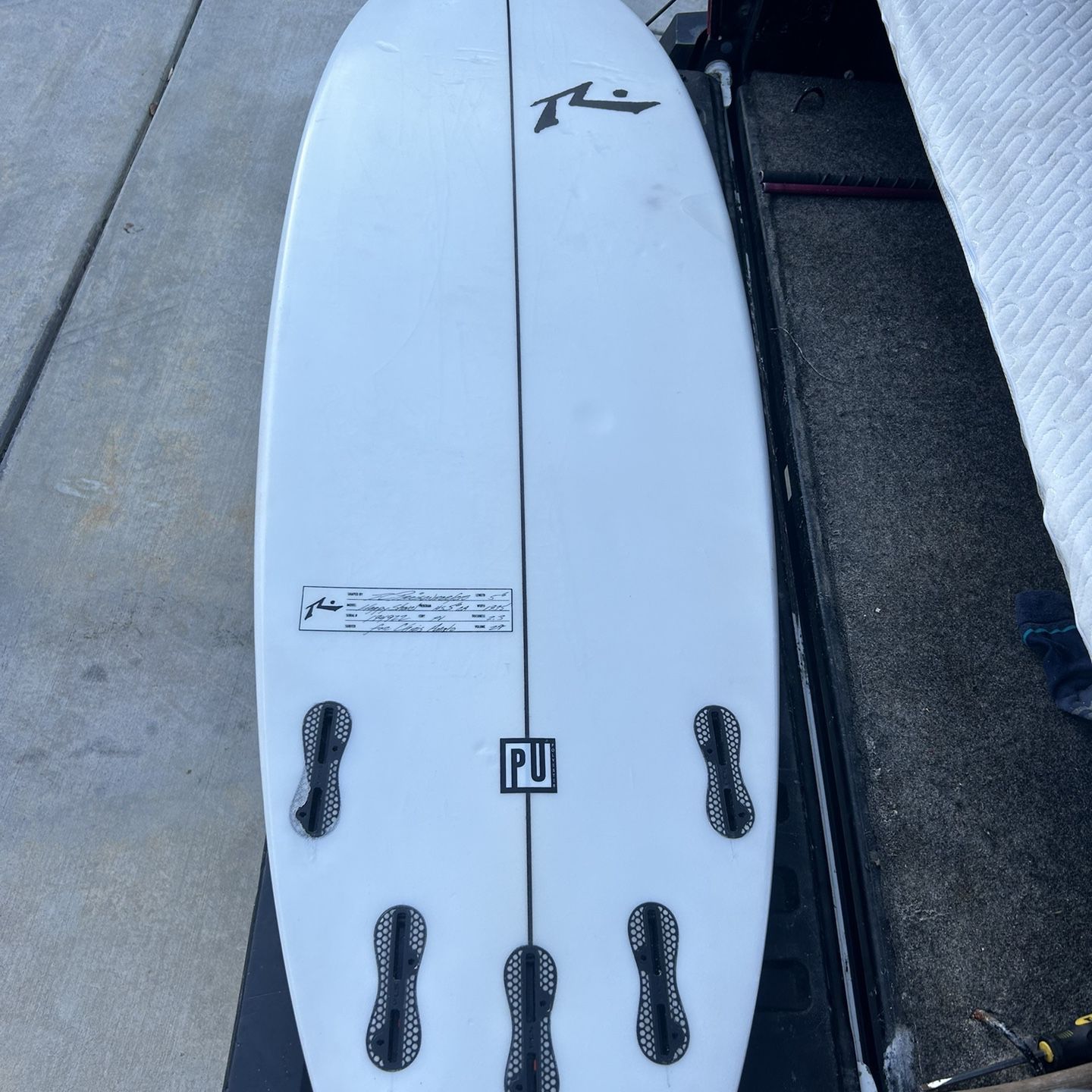 Surfboard (Rusty / Happy Shovel)