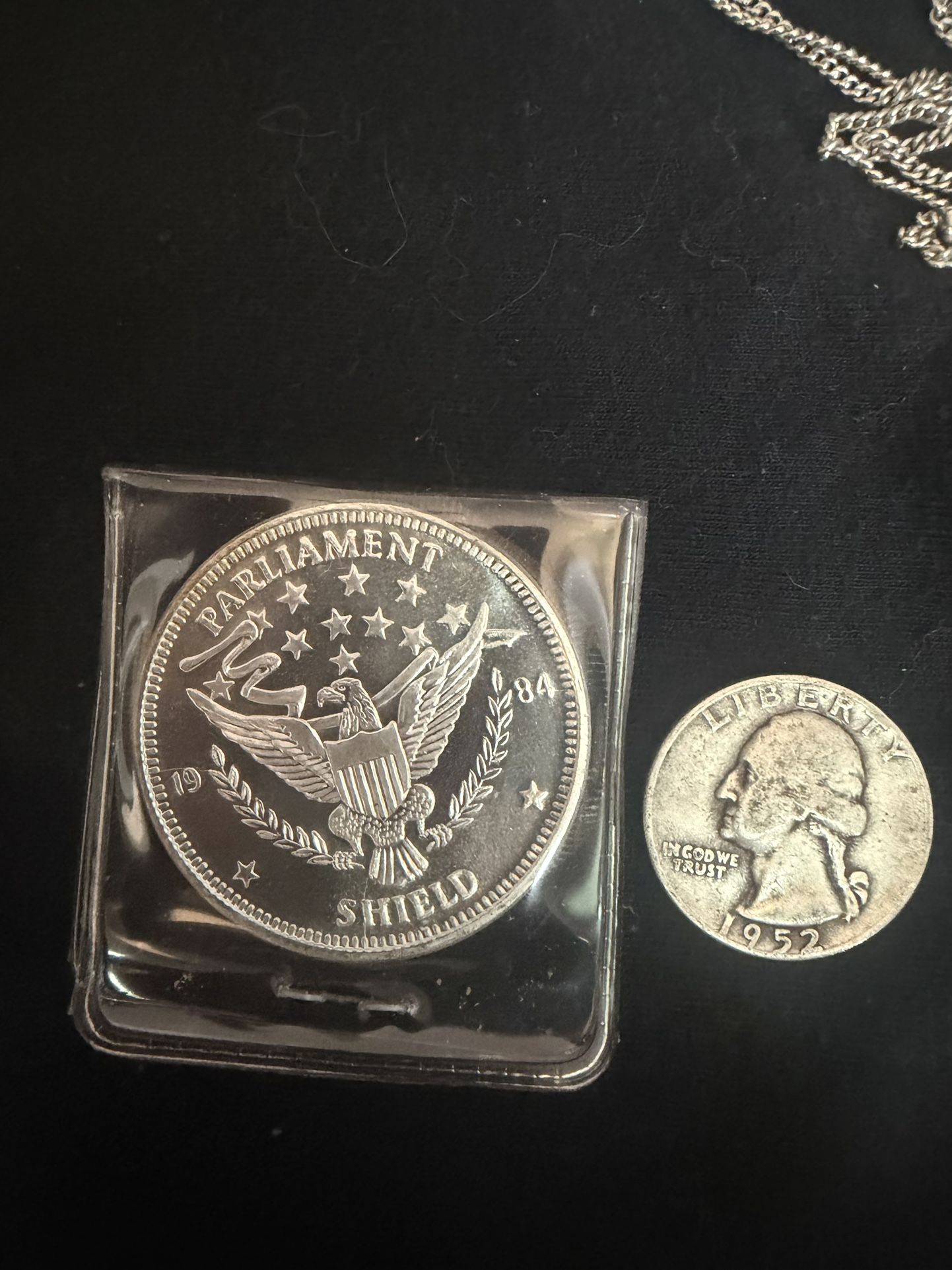 Silver Parliament Shield Coin 1 troy ounce