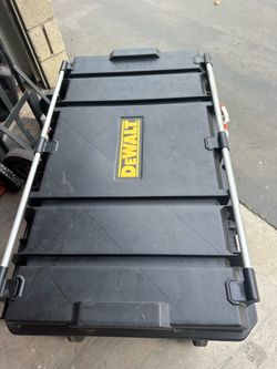 Dewalt storage tough chest Mobile