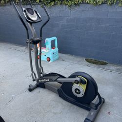Nordic track Elliptical 