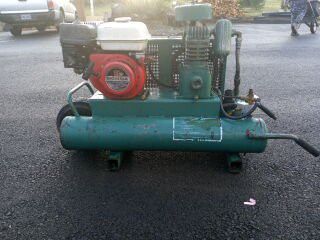 Gas air compressor