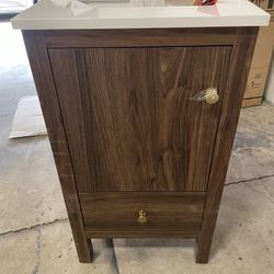 Glacier Bay Rory 20 in. Single Sink Walnut Bath Vanity with White Engineered Marble Top (Assembled)