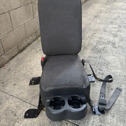 99-07 Silverado Middle Seat
