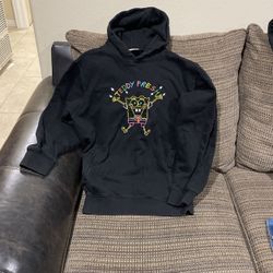 Size Large, Sponge, Bob Square Pants. Teddy fresh sweater.