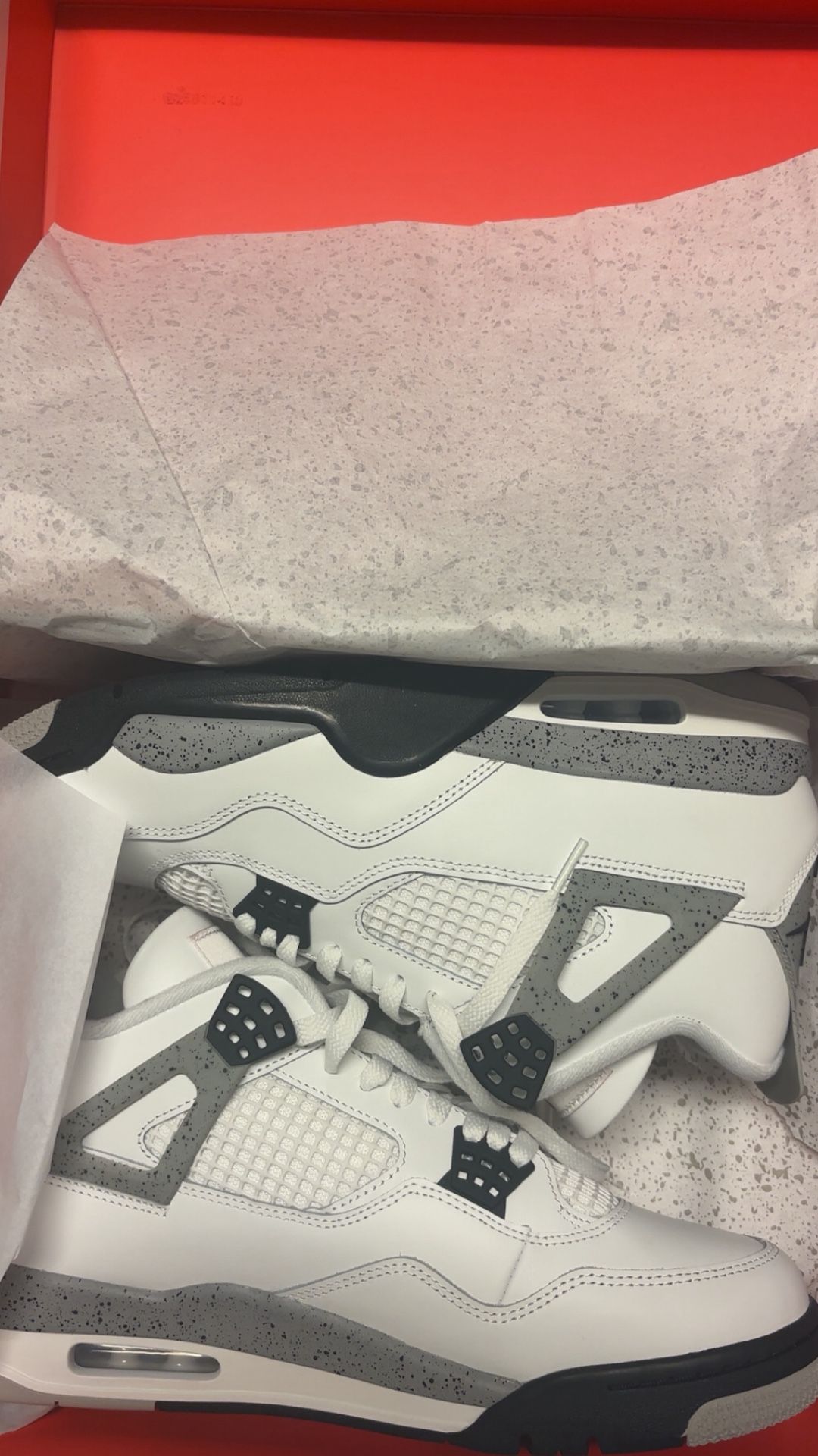 Jordan 4 White Cement