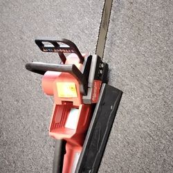 MILWAUKEE M18 FUEL BRUSHLESS CHAINSAW (TOOL ONLY)