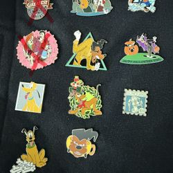 Goofy Pluto Disney Pins