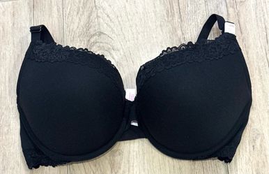 Victoria’s Secret Pink Wear Everywhere Push Up Bra Size 34DDD