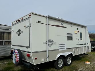 2006 Travel Star Hybrid Travel Trailer