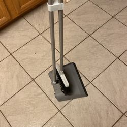 Broom/ Cleaning Brush