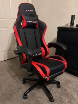 Brand New Gaming Chair w/ Footrest & Adjustable Head/Lumbar Pillows