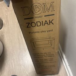 Baby infant and toddler bed