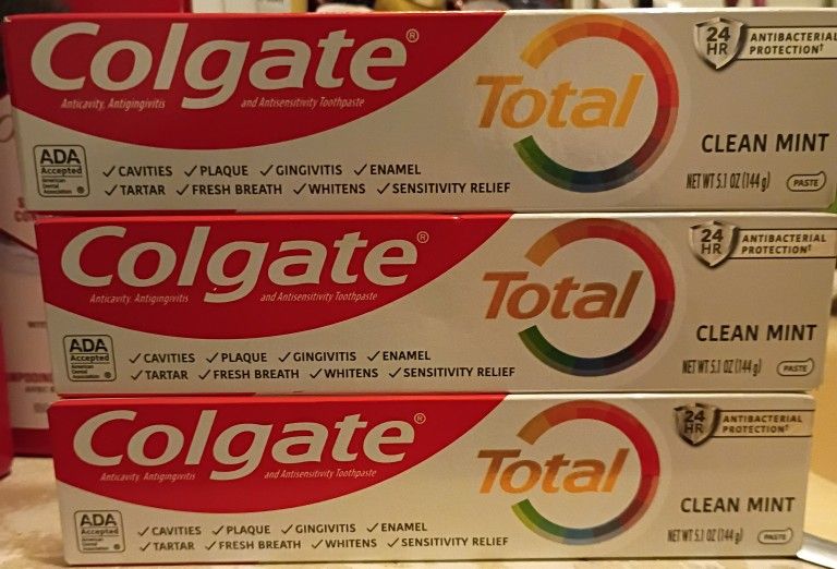 Colgate Total