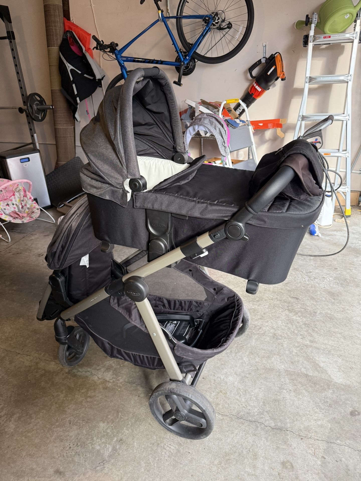 Graco Nest2Grow Single To Double Stroller with Cot