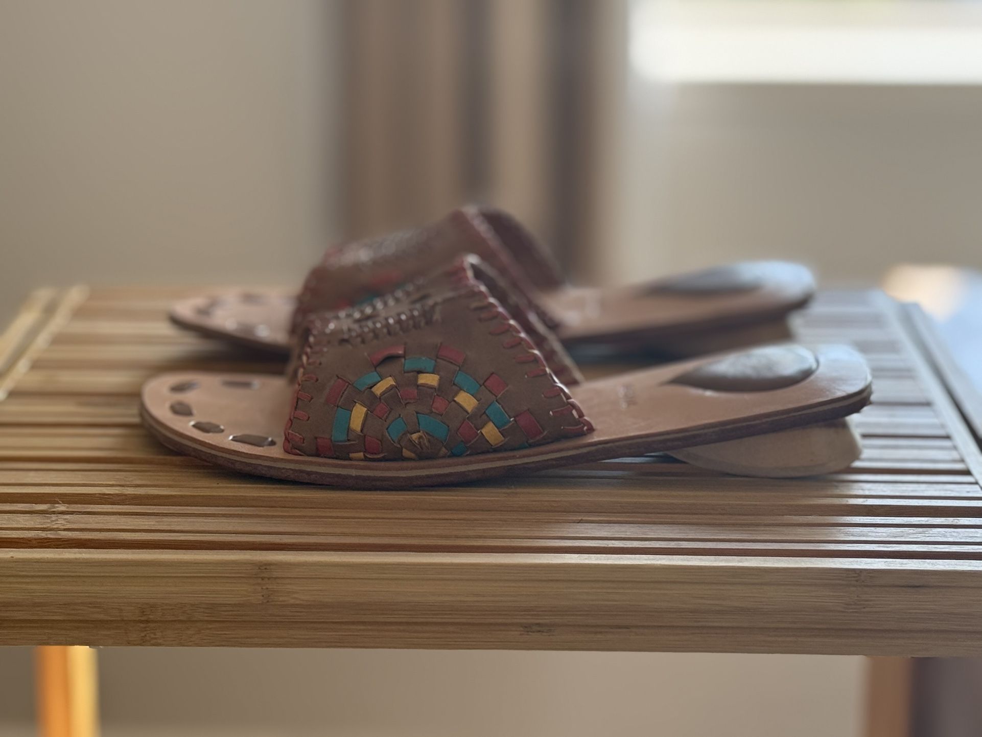 NAONA Women’s Slide Sandals Size 8