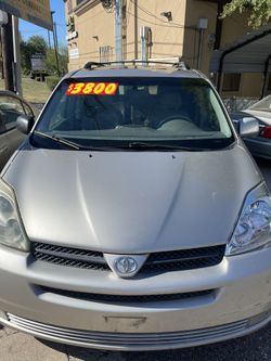 2005 Toyota Sienna
