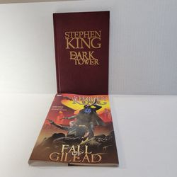 Dark Tower: The Fall of Gilead by Stephen King Hardcover Marvel Comic 
