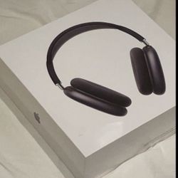 AirPod Max Type C Port