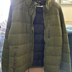 Green Sherpa Medium Light Weight Jacket