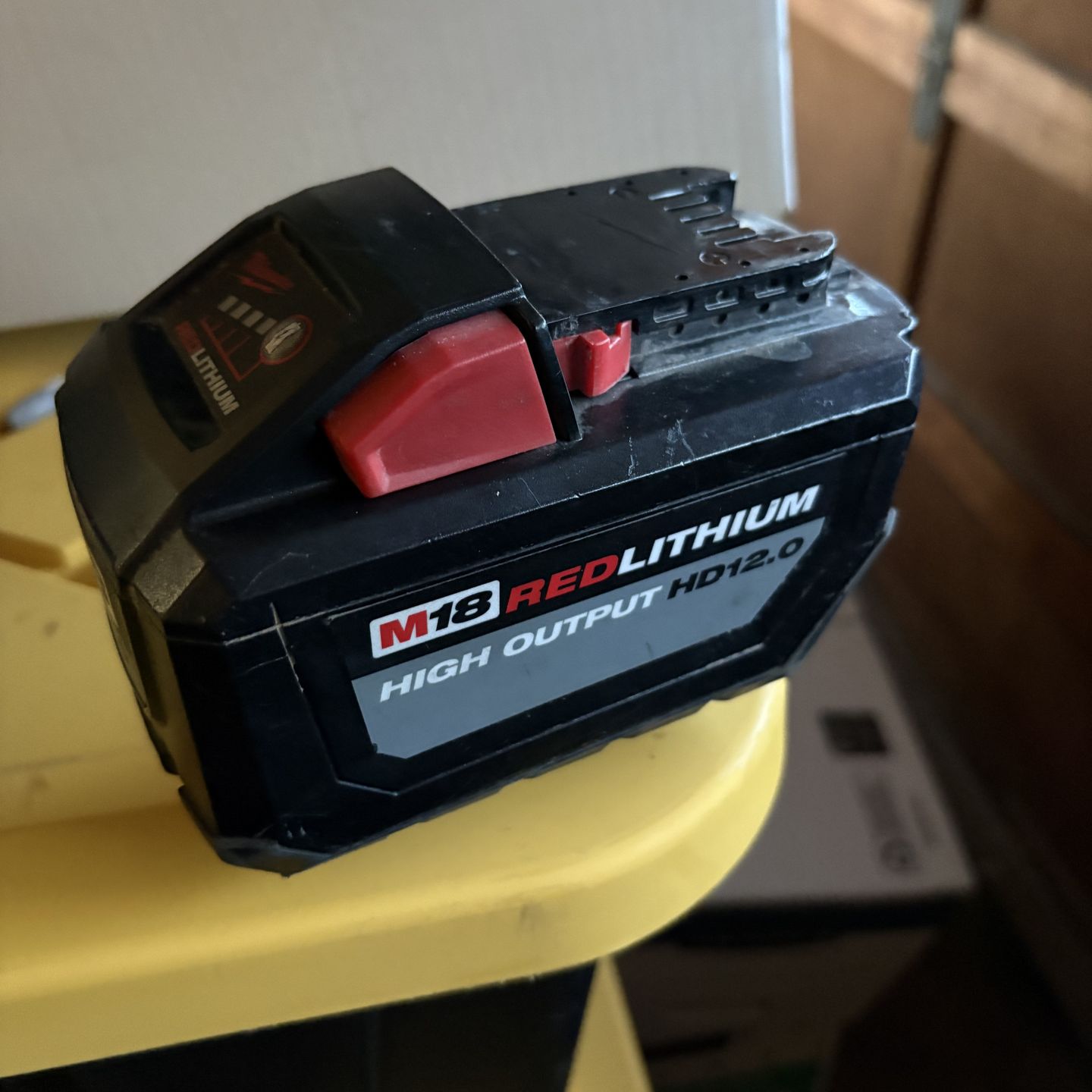 M18 12.0 battery