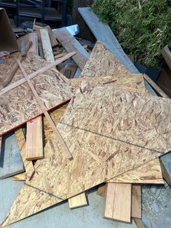 Free wood! Fire wood or whatever