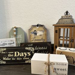 Decorative Farm House Knick knacks and wall art bundle.