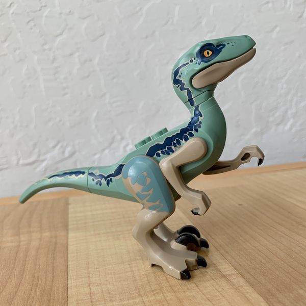 toy raptor blue