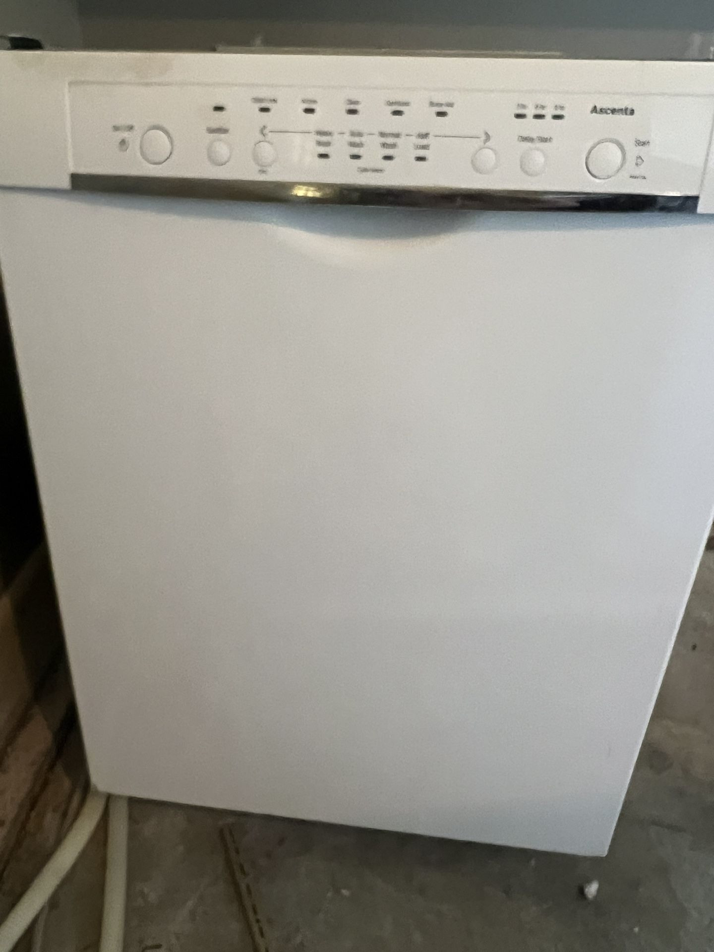 Dishwasher 