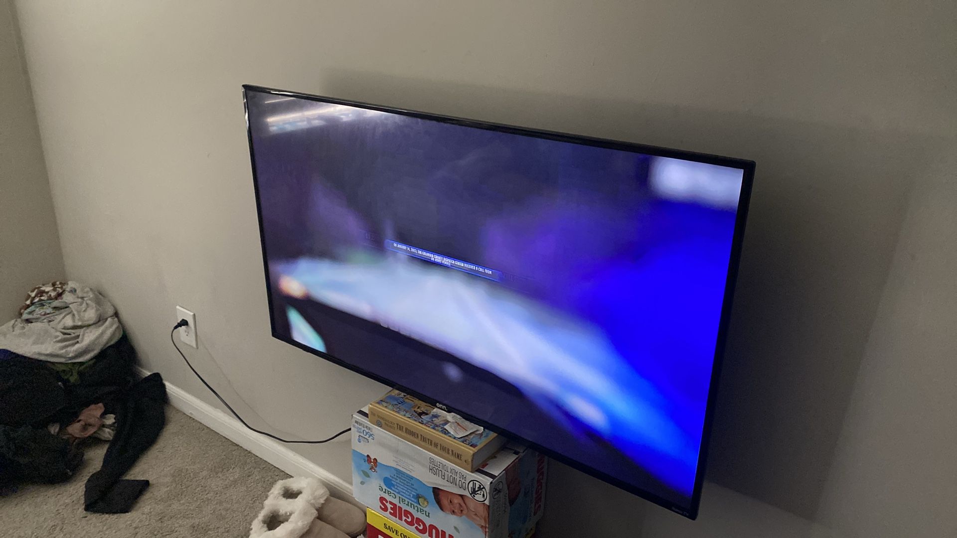 50 inch Roku comes with remote