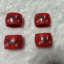 Vintage Reed Red Plastic Christmas decor Candle Ornament Napkin Rings Holders