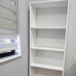 5 tier cabinet / Bookshelf 