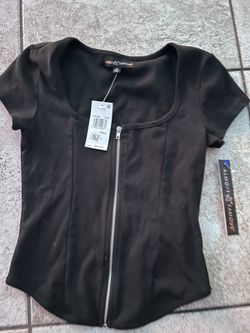 Almost Famous Black Shirt Size Small