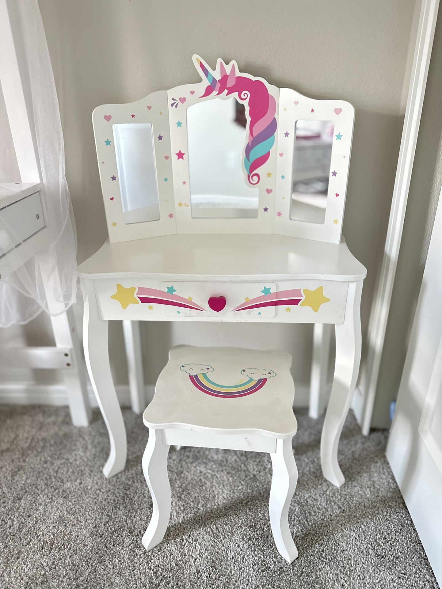 Kids Vanity Table (Dressing table) and Stool Set