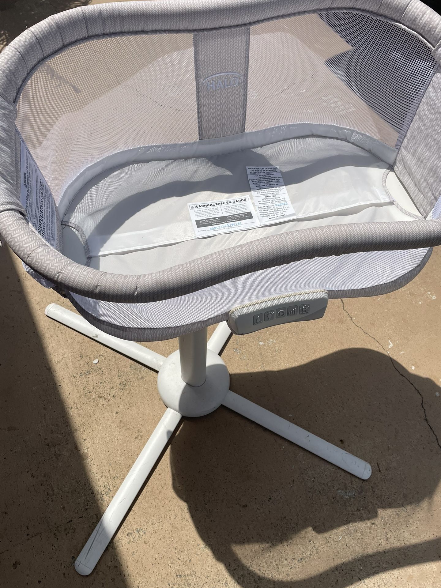 Adjustable Bedside Bassinet