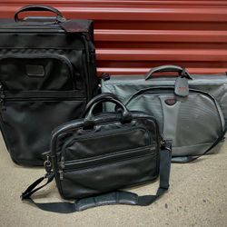 Tumi Luggage Set