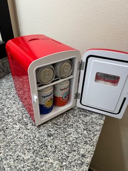 Mini fridge