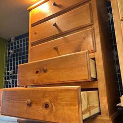 5 Drawers Dresser Pinewood 