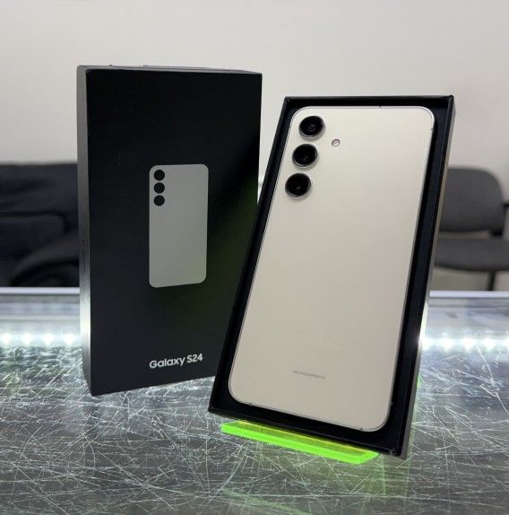 Samsung Galaxy S24 Unlocked 🤯