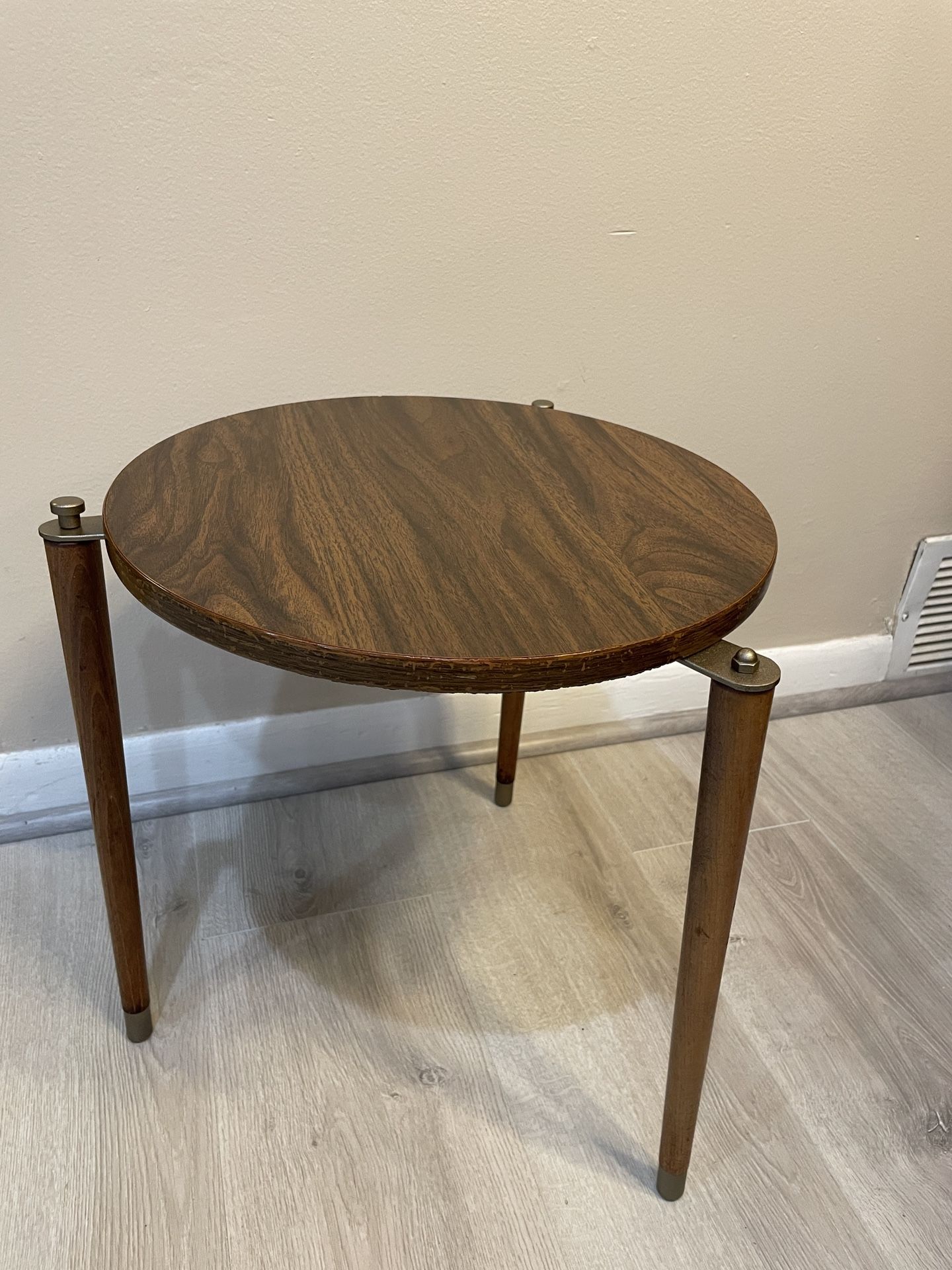 1960s Mid-Century Modern Formica Nesting Table / plant table / side table