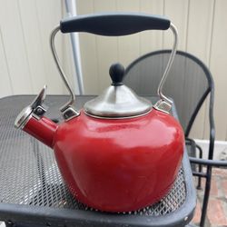 Chantel Tea Kettle