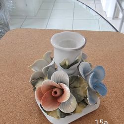 4 flower candle holder