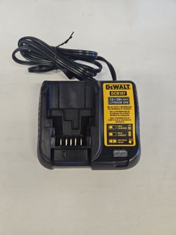 Dewalt DCB107  12V 20V Max Battery Charger B819102-10