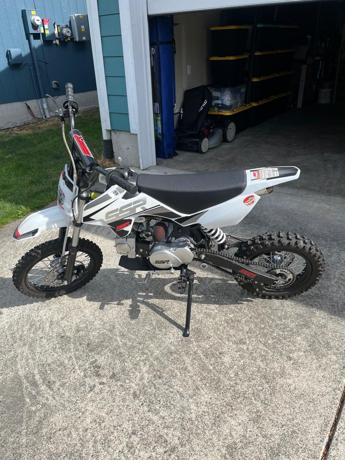125 SSR Dirt Bike