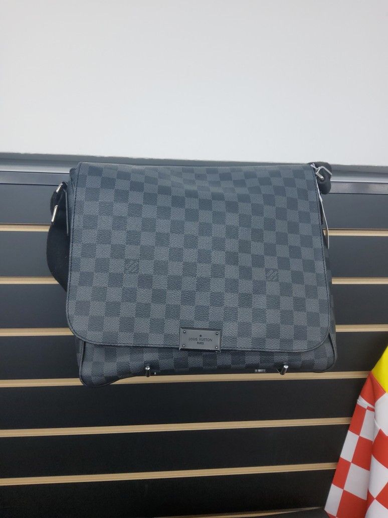Louis Vuitton Damier Graphite District Crossover Bag