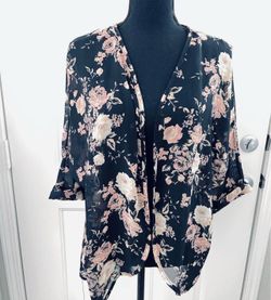 🌸 Black & Pink Floral Shear Size Medium