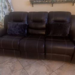 Reclining Manual Sofa 
