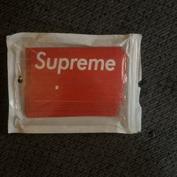 Supreme 